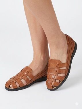 Cabin Creek Womens Brown Woven Leather Slip-On Loafers Size 7